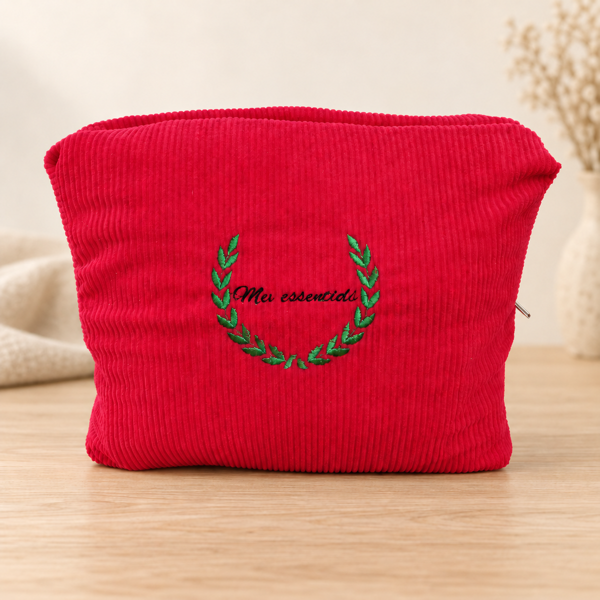 Grande trousse de toilette artisanale en velours côtelé personnalisable