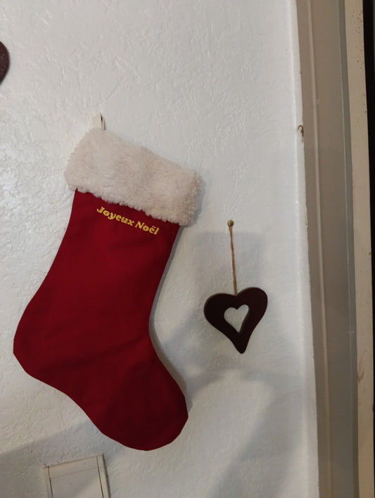 Chaussette de Noël faite main rouge et écrue – broderie personnalisable