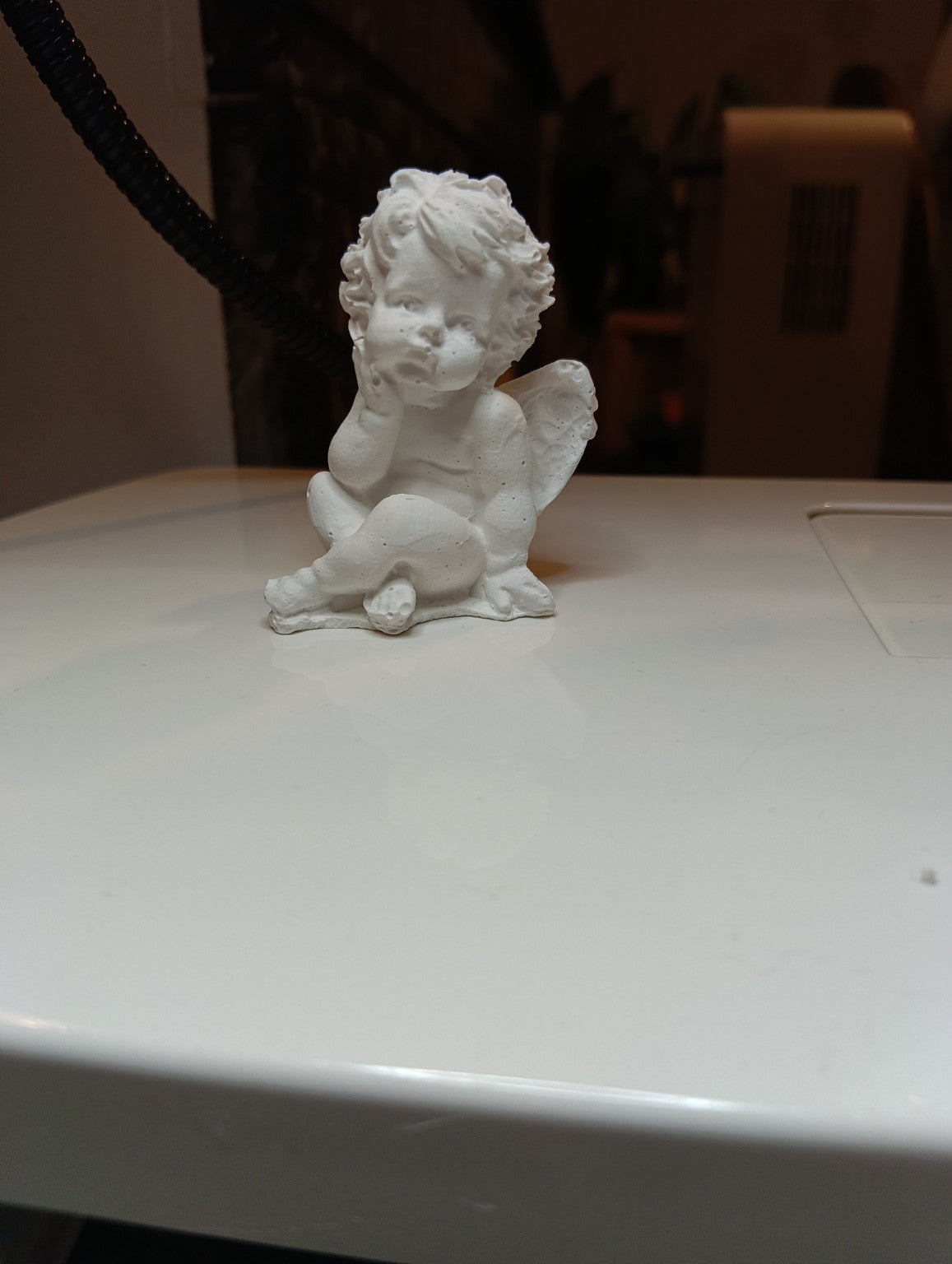 Petit ange en jesmonite modèle 4