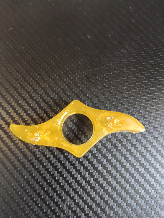 Modèle 01 - Aile or avec inclusions dorées - Bague de lecture artisanale en résine époxy