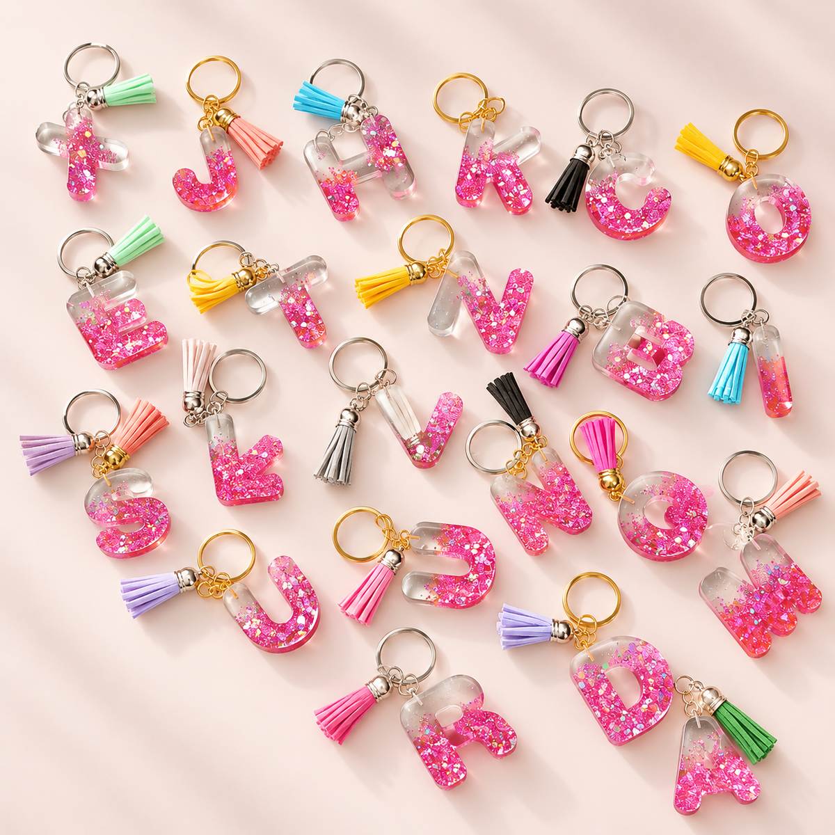 Collection de porte-clés lettres en résine époxy pailletée